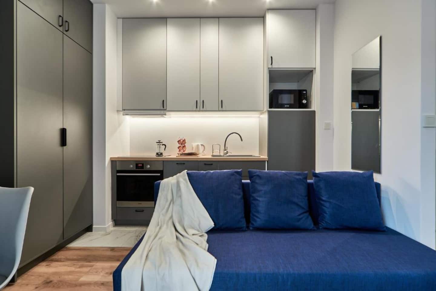 Apartament z ogródkiem i parkingiem