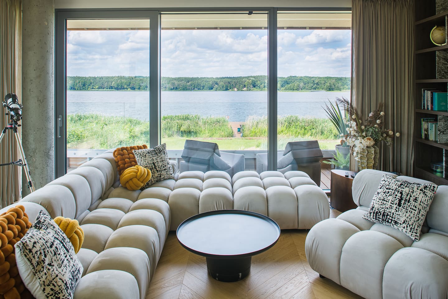 Stylish waterside apartment